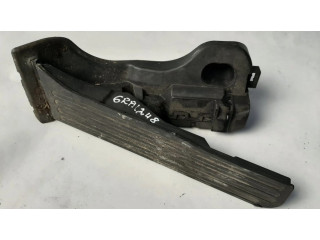 Педаль акселератора