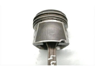  Поршень с шатуном YD22DDTI   Nissan X-Trail T30  