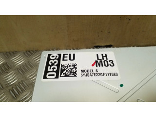 Дисплей 104500603A Tesla Model S