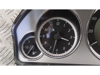 Přístrojová deska Mercedes-Benz E A207 2011 A2129001508