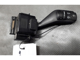 Ручка поворотов/ фонарей 17D940A   Ford Focus