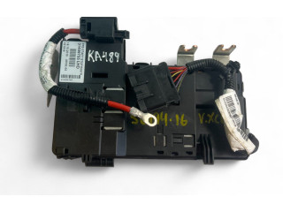 Блок предохранителей 31409755   Volvo V70    