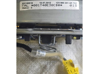 Подушка безопасности водителя 1Z0880201AR, 62218051B Skoda Yeti (5L)