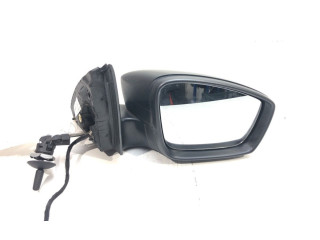 Зеркало электрическое Skoda Rapid (NH) 2012 - 2019 года
