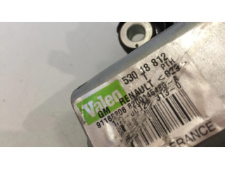 Моторчик заднего дворника 53018812, 8200145486A    Opel Vivaro