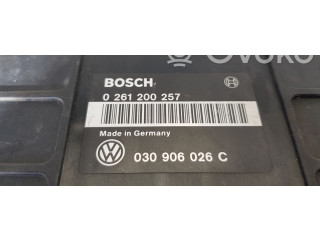 Řídící jednotka 030906026C, 0261200257 Volkswagen Golf III 1995