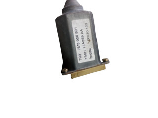 Передний комплект электрического механизма для подъема окна