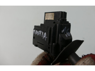 Ручка стеклоочистителей 34324502 Citroen Xantia