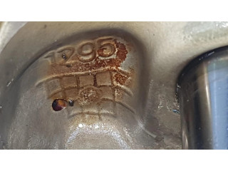 Píst 11257613626 BMW X6 E71 pro benzínový motor 4.4