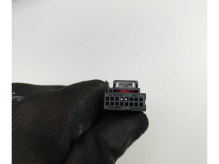 Зеркало электрическое Skoda Octavia Mk3 (5E) 2013 - 2019 года