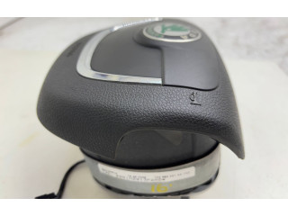 Подушка безопасности водителя 1Z0880201AK Skoda Octavia Mk2 (1Z)