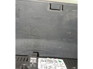 Дисплей 9821851780 Citroen Berlingo