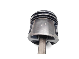 Píst D4HB Hyundai Santa Fe D4HB