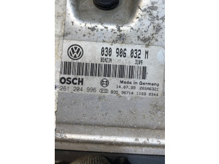 Řídící jednotka 030906032M, 0261204996   Volkswagen Polo III 6N 6N2 6NF 1997
