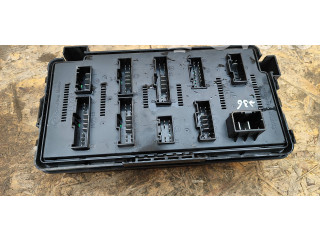 Блок предохранителей 8239031122, AK5883 SsangYong Actyon