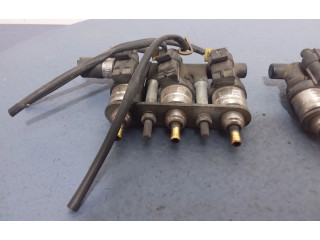 Топливная рампа 67R-016407, 67R-016407   Audi A6 S6 C5 4B   для двигателя AGA