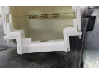 Моторчик заднего дворника 8200734582C    Dacia Sandero