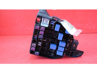 Pojistková skříňka Suzuki Swift II 2013