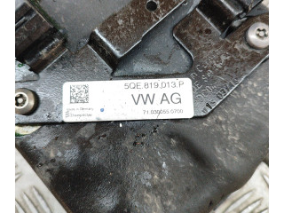 Блок управления 12E963231E, 5QE819013P   Volkswagen Golf VII