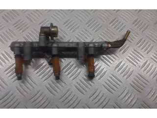 Топливная рампа    Daihatsu Cuore  