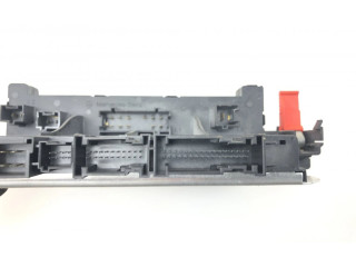 Блок предохранителей  05045139, A2305454032   Mercedes-Benz SL R230    