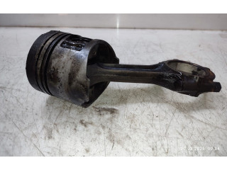  Поршень с шатуном 4D56   Mitsubishi L200  