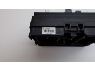 Блок предохранителей 15208328, 15208328 Saab 9-7X