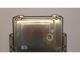 Řídící jednotka 0281030546, 9807885980   Peugeot 2008 I 2013