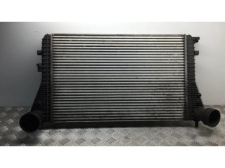 Интеркулер  1K0145803M   Volkswagen Touran I 2.0