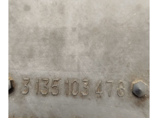 Вентилятор радиатора     8649634, 1137328081    Volvo V70 