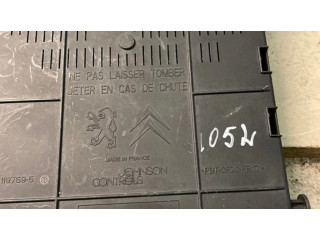 Блок предохранителей 281197592   Citroen C4 Grand Picasso    