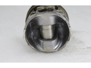  Поршень  55750, K9K704  Renault Clio II  