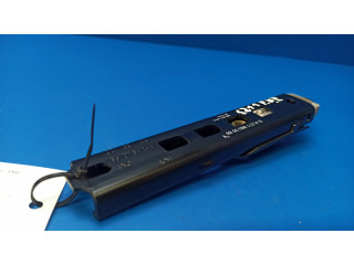 Регулировочная планка ремня безопасности