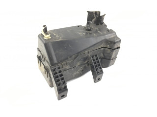 Pojistková skříňka MR459985, MR459985 Mitsubishi Pajero 2011