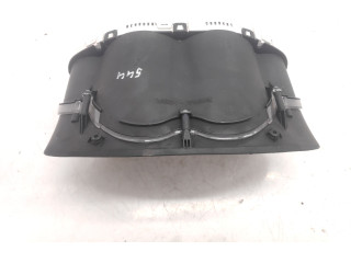 Панель приборов Alfa Romeo 166