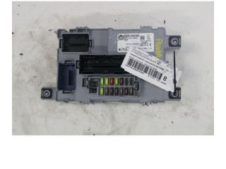 Pojistková skříňka 00521692600 Fiat Panda III 2014