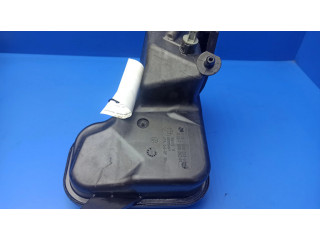 Расширительный бачок охлаждающей жидкости    