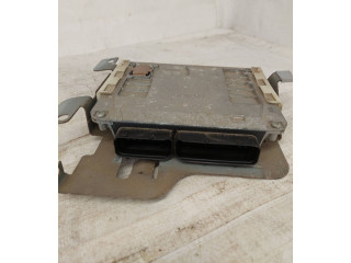 Блок управления двигателя 06A906033CE, 5WP4020703 Volkswagen Caddy