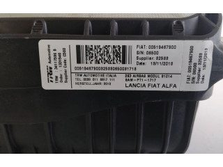 Подушка безопасности пассажира 00519467900   Opel Combo D