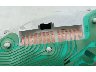 Панель приборов Y09940033E080   KIA Sorento       