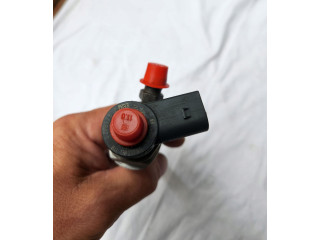 Форсунка 04L130277AE, 0445110471 Audi A3 S3 8V