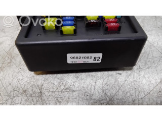 Pojistková skříňka 96821082 Chevrolet Captiva 2008