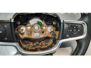 Руль Volvo XC40   -  года P32227629, 3Z34232238D      