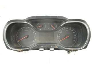 Панель приборов 9842120880   Opel Combo E       