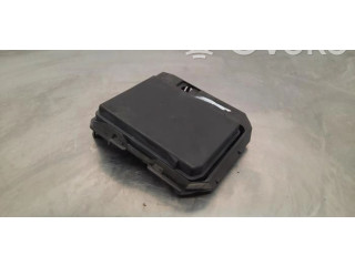 Pojistková skříňka 284B76LA0B Nissan Juke II F16 2020