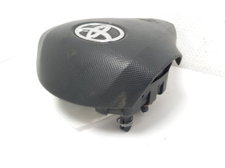 Подушка безопасности водителя 3053140, 451300D160B0   Toyota Yaris