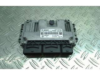 Блок управления двигателя 237105748r, 237105748R   Renault Twingo III