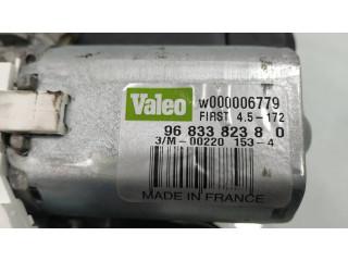 Моторчик заднего дворника 9683382380    Citroen C1