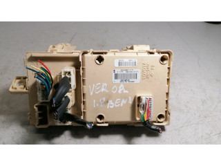 Блок предохранителей 892210F020 Toyota Corolla Verso AR10