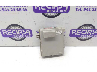   Pojistková skříňka 8267030230   Lexus GS 300 350 430 450H 2006